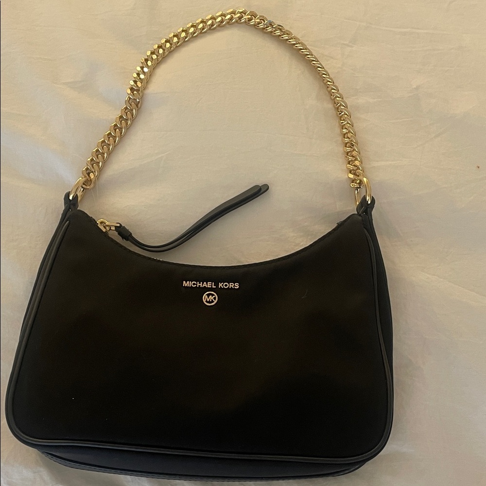 Michael Kors Black Shoulder Bag with Gold Chain excellent condition.